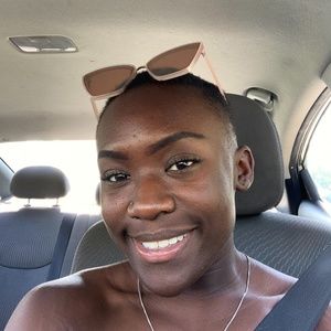 Meet your Posher, Brinya